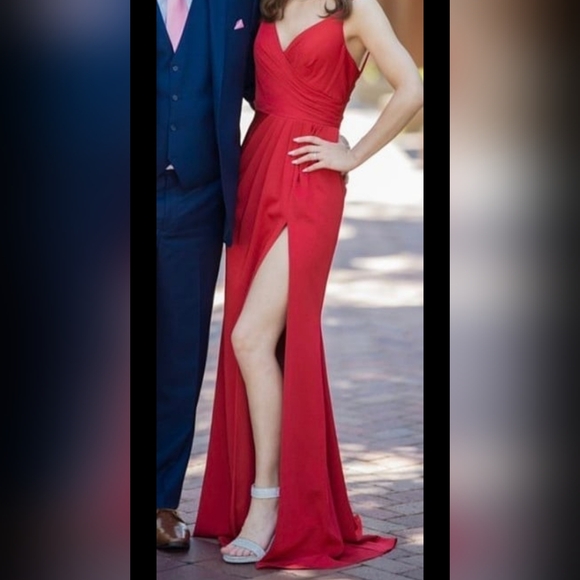 Red formal dress - Picture 2 of 3